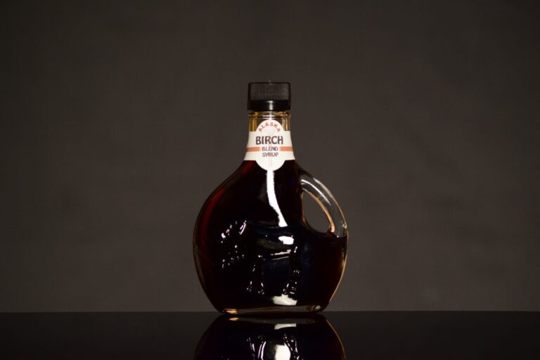 Sample Alaska; Birch Blend Syrup Sam McGee's